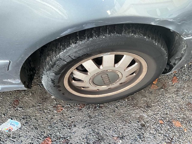 2001 audi a4 personenauto - afbeelding 28 van  29