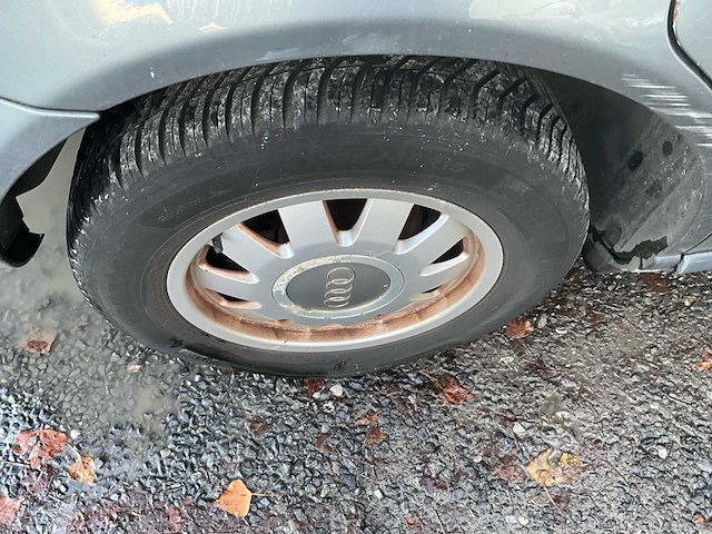 2001 audi a4 personenauto - afbeelding 29 van  29