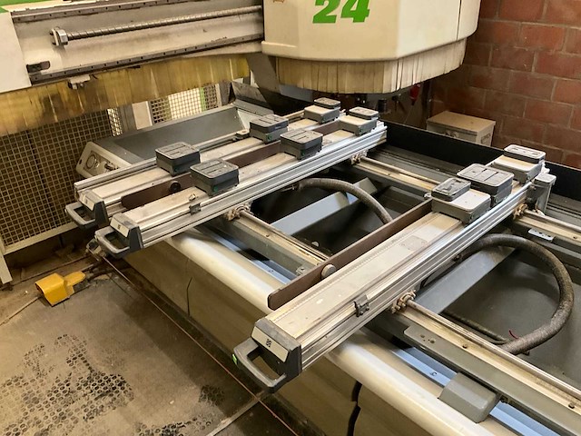 2001 biesse rover 24 s horizontaal cnc-bewerkingscentrum - afbeelding 3 van  45