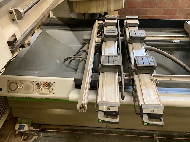 2001 biesse rover 24 s horizontaal cnc-bewerkingscentrum - afbeelding 34 van  45