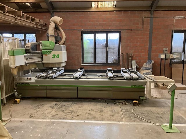 2001 biesse rover 24 s horizontaal cnc-bewerkingscentrum - afbeelding 37 van  45