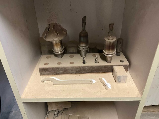 2001 biesse rover 24 s horizontaal cnc-bewerkingscentrum - afbeelding 44 van  45