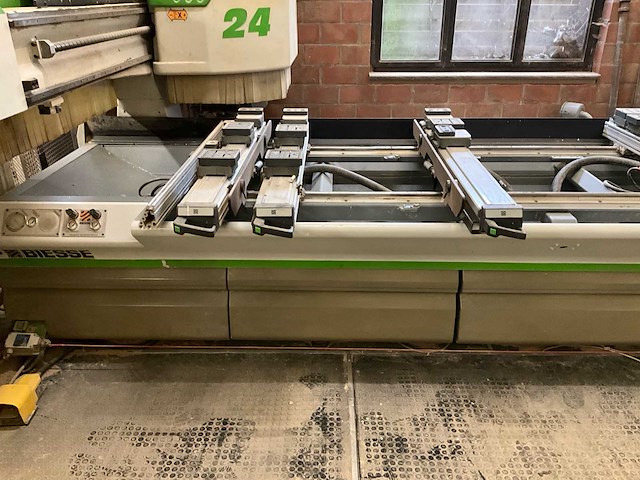 2001 biesse rover 24 s horizontaal cnc-bewerkingscentrum - afbeelding 16 van  45