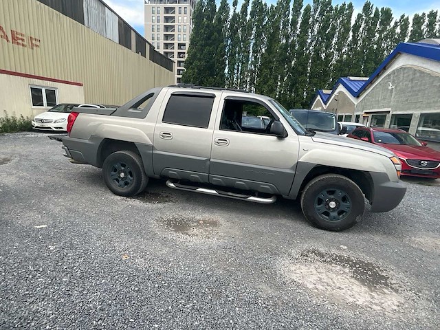 2001 chevrolet avalanche personenauto - afbeelding 28 van  30