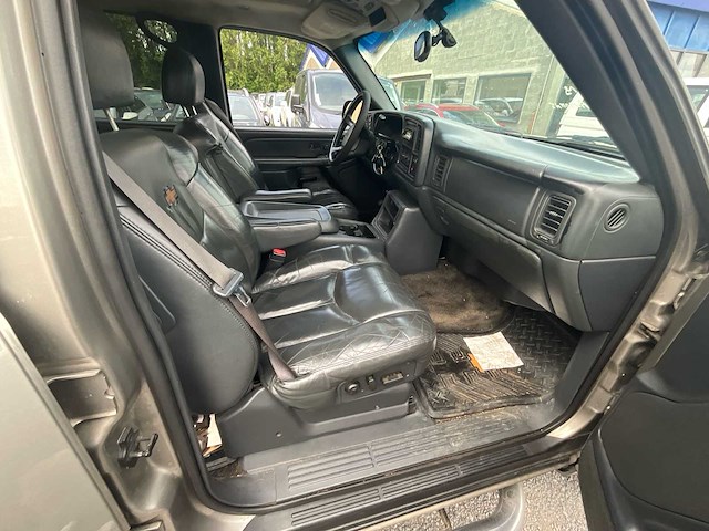 2001 chevrolet avalanche personenauto - afbeelding 2 van  32