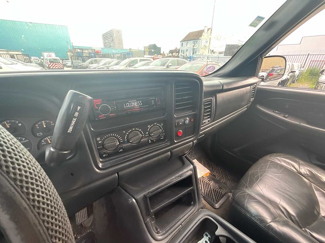 2001 chevrolet avalanche personenauto - afbeelding 18 van  32