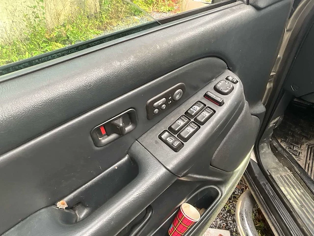 2001 chevrolet avalanche - afbeelding 16 van  45