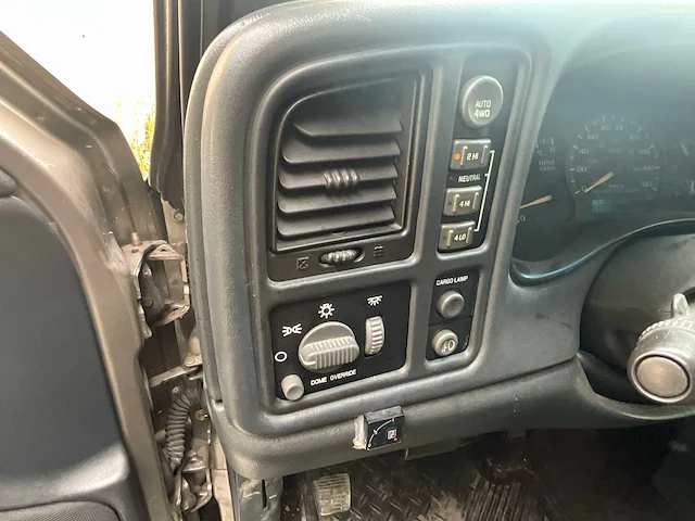 2001 chevrolet avalanche - afbeelding 29 van  45