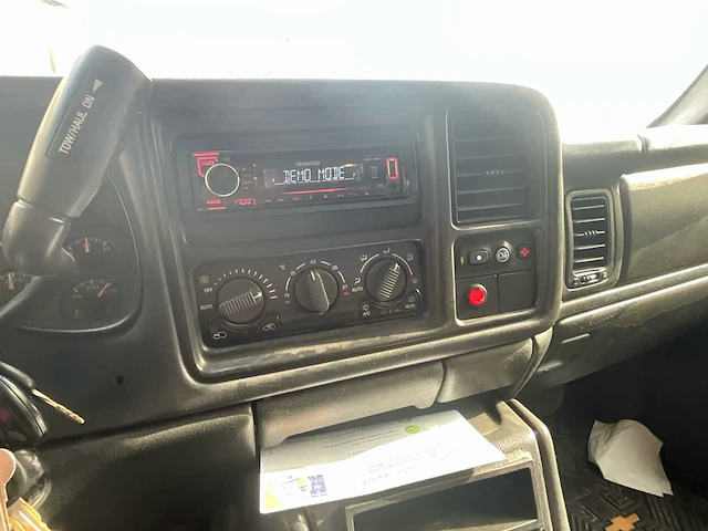 2001 chevrolet avalanche - afbeelding 31 van  45