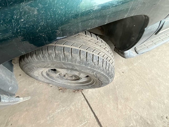 2001 chevrolet tahoe - oldtimer - afbeelding 6 van  25