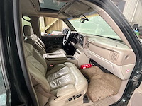 2001 chevrolet tahoe - oldtimer - afbeelding 1 van  12