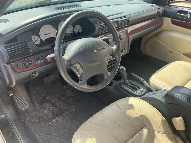 2001 chrysler sebring - afbeelding 17 van  33