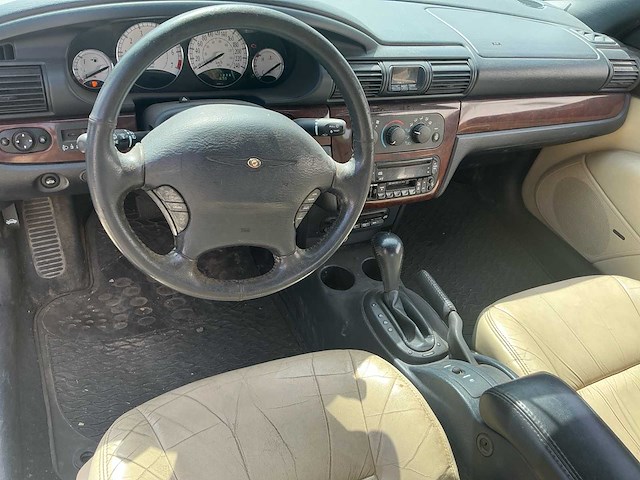 2001 chrysler sebring - afbeelding 18 van  33