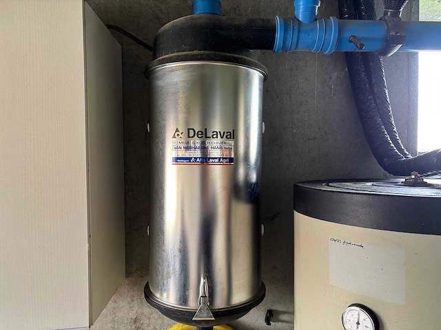 2001 delaval tandem melkinstallatie (7 boxen) - afbeelding 18 van  20