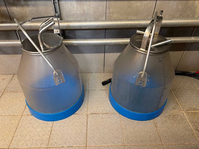 2001 delaval tandem melkinstallatie (7 boxen) - afbeelding 3 van  20