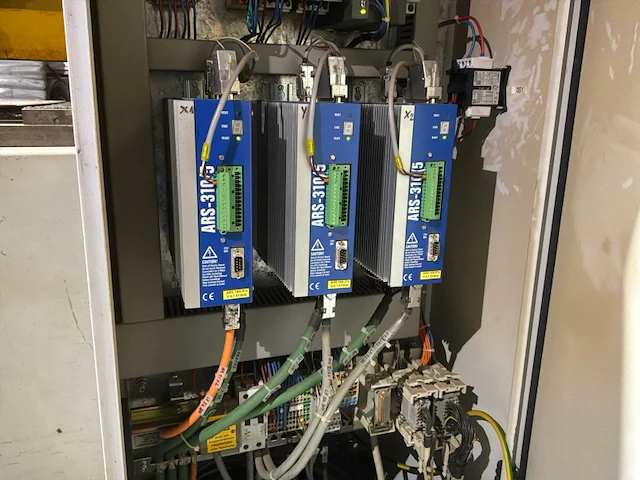 2001 esab pegasus cnc plasmasnijmachine - afbeelding 5 van  41