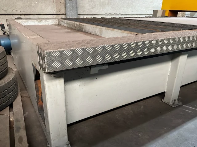 2001 esab pegasus cnc plasmasnijmachine - afbeelding 8 van  41