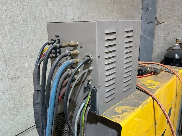 2001 esab pegasus cnc plasmasnijmachine - afbeelding 18 van  41