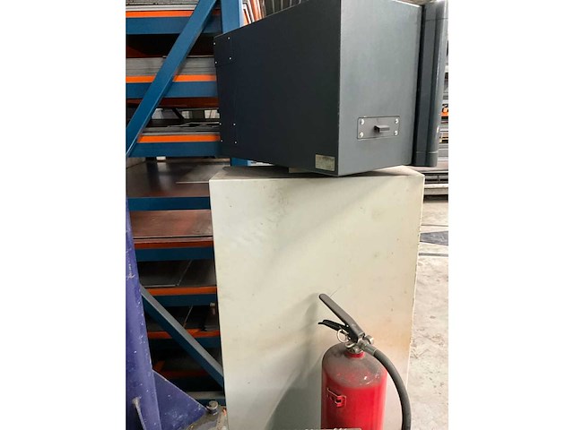 2001 esab pegasus plasmasnijmachine - afbeelding 9 van  24