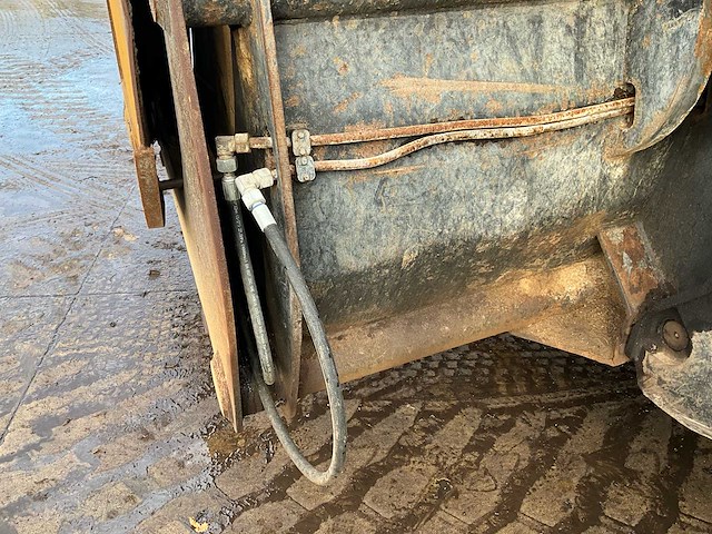 2001 eurosteel hoogkiepbak 9500l graafbak - afbeelding 11 van  16