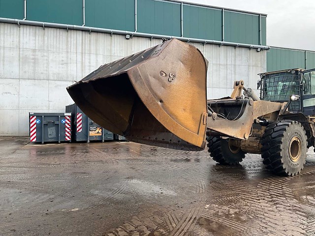 2001 eurosteel hoogkiepbak 9500l graafbak - afbeelding 1 van  16