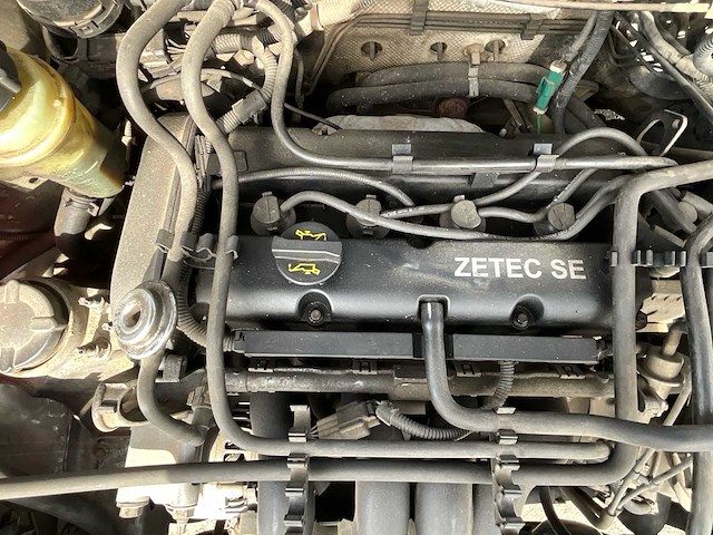 2001 ford focus personenauto - afbeelding 11 van  25