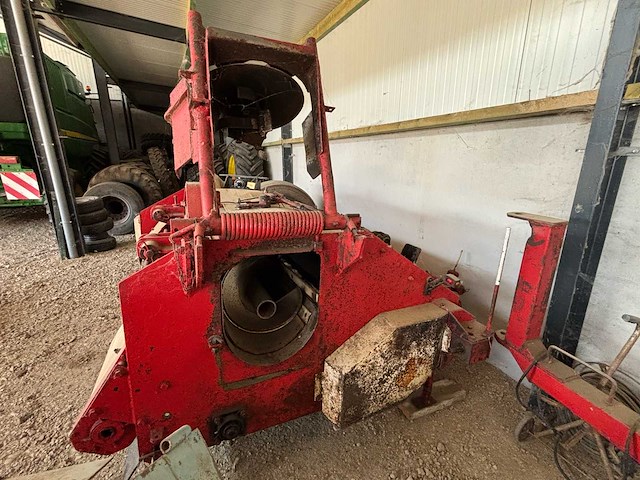 2001 gilles asc-a 48-32 - tr 24 bietenrooier combinatie - afbeelding 6 van  16