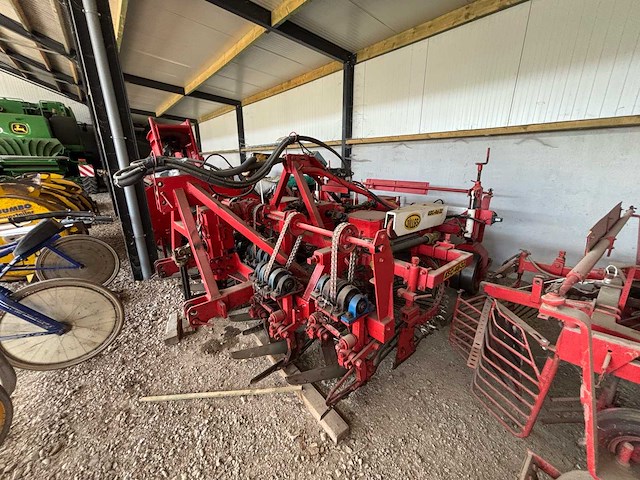 2001 gilles asc-a 48-32 - tr 24 bietenrooier combinatie - afbeelding 13 van  16
