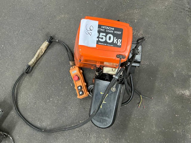 2001 hitachi 1/4snh2 kettingtakel - afbeelding 1 van  5