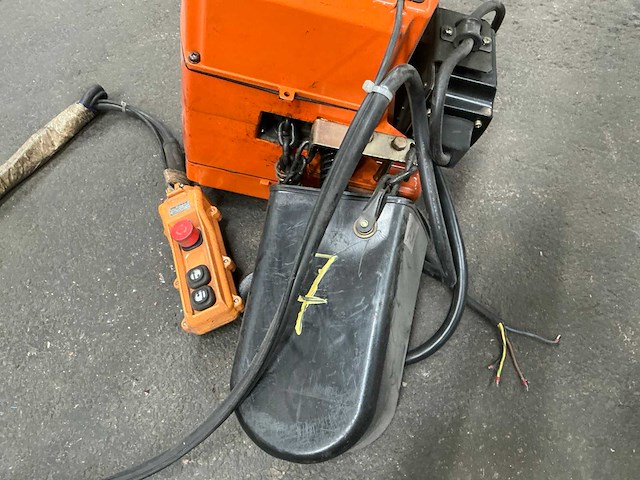 2001 hitachi 1/4snh2 kettingtakel - afbeelding 2 van  5