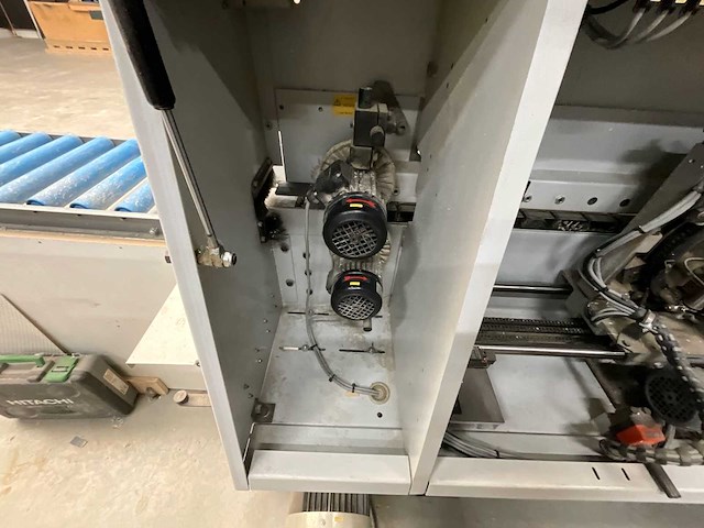 2001 holz-her sprint 1417k kantaanlijmmachine - diamantschaven -functioneel - afbeelding 15 van  20