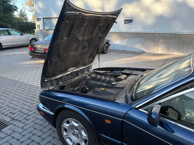 2001 jaguar xj executive personenauto - afbeelding 12 van  26
