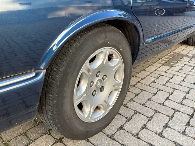 2001 jaguar xj executive personenauto - afbeelding 2 van  26