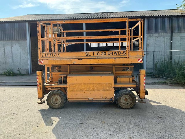 2001 liftlux sl 110-20 d4wd-s zelfrijdende schaarhoogwerker met vierwielaandrijving - afbeelding 19 van  20