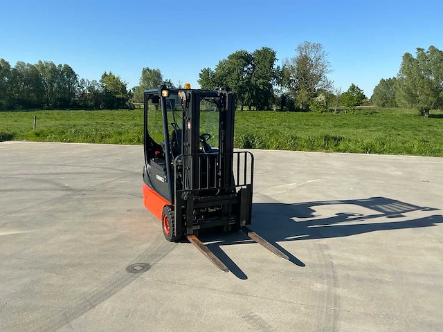 2001 linde e14-02 vorkheftruck - afbeelding 70 van  139