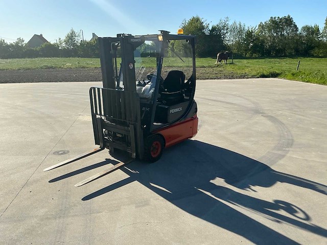 2001 linde e14-02 vorkheftruck - afbeelding 103 van  139
