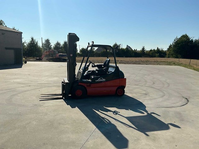 2001 linde e30/02 vorkheftruck - afbeelding 8 van  26