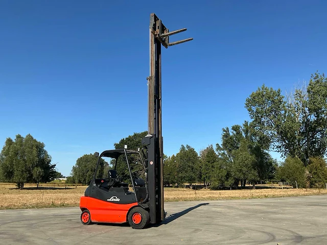 2001 linde e30/02 vorkheftruck - afbeelding 12 van  51