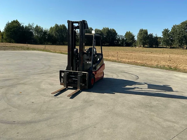 2001 linde e30/02 vorkheftruck - afbeelding 31 van  51