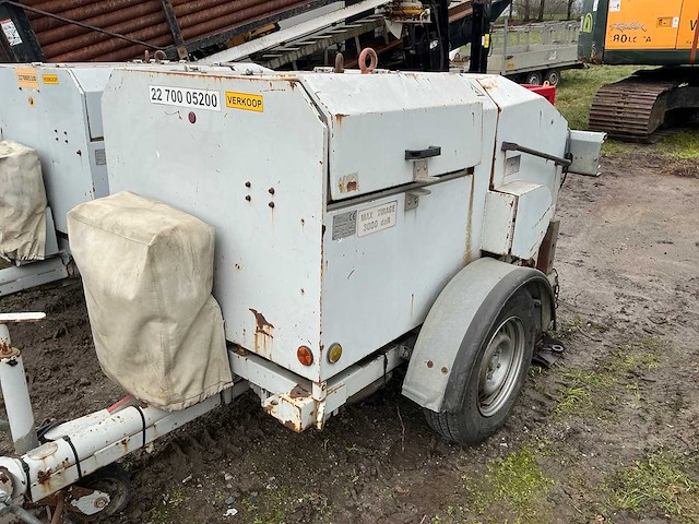 2001 mac f208.30 kabellier op aanhangwagen - afbeelding 12 van  19