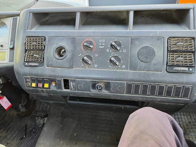 2001 man le 160 c kipper (l2000) – mechanische inspuiting - afbeelding 19 van  19