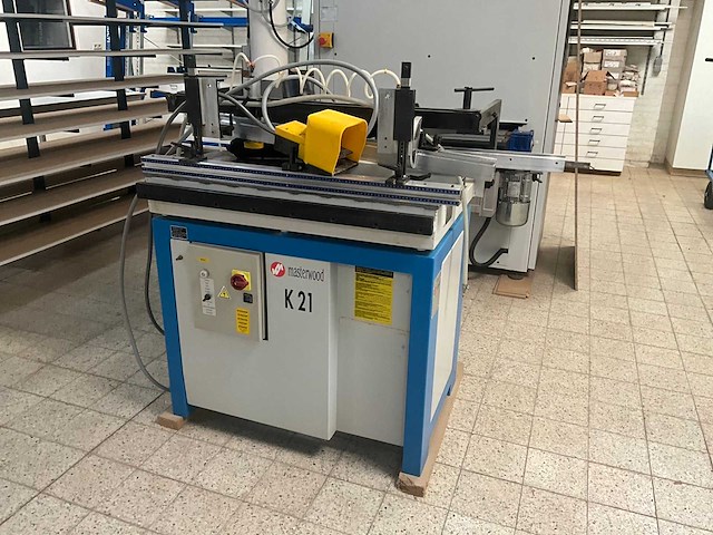 2001 masterwood k21 multispindel boormachine - afbeelding 1 van  16