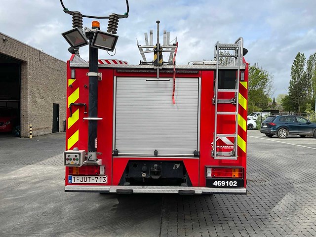 2001 mercedes benz 1325f brandweerwagen pomp vrachtwagen - afbeelding 26 van  29