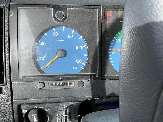 2001 mercedes benz 1325f brandweerwagen pomp vrachtwagen - afbeelding 28 van  28