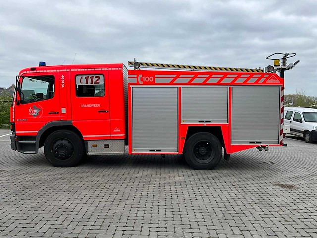 2001 mercedes benz atego 1325 brandweerwagen pomp vrachtwagen - afbeelding 25 van  26