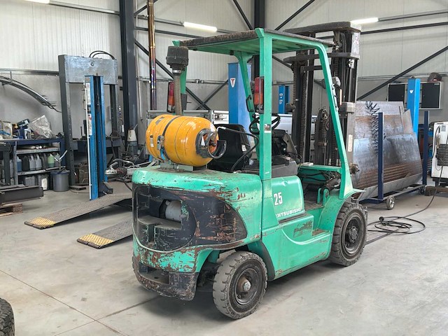 2001 mitsubishi 25 telehandler - afbeelding 10 van  14