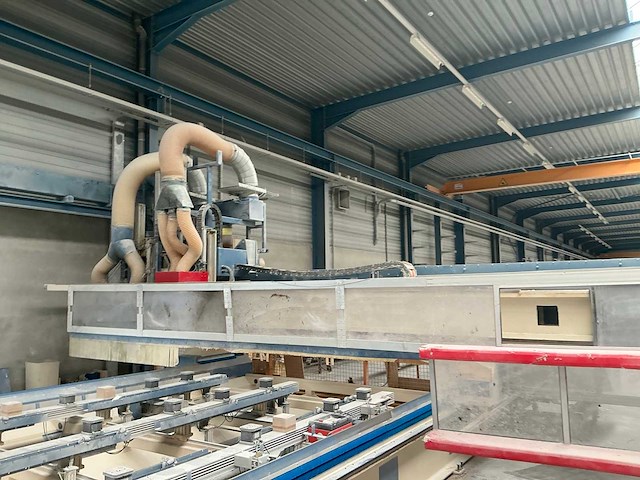 2001 mkm uni-portal 325/14000 cnc grootformaat freesmachine - afbeelding 8 van  15