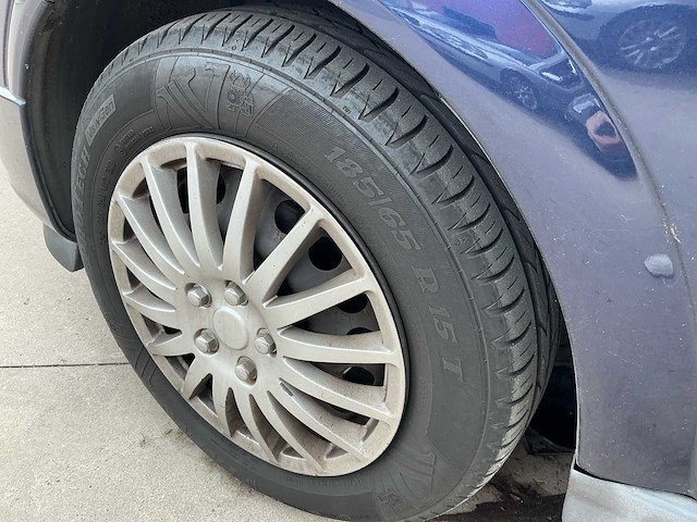 2001 opel astra personenauto - afbeelding 9 van  24
