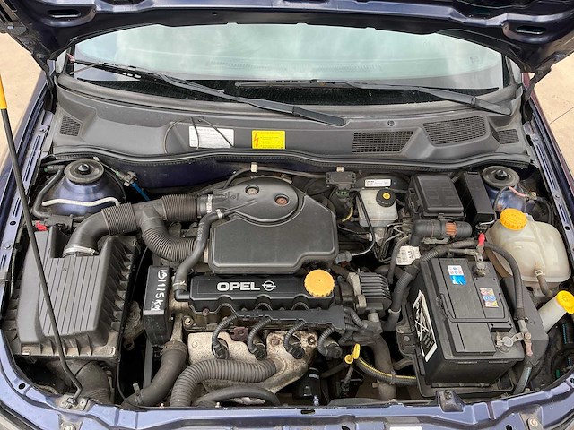 2001 opel astra personenauto - afbeelding 10 van  17