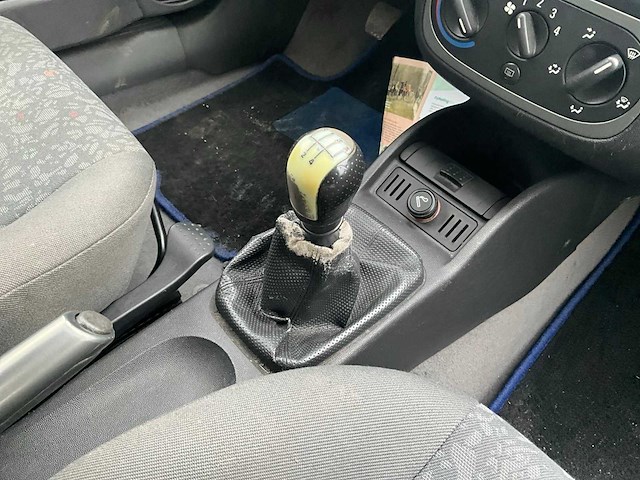 2001 opel corsa personenauto - afbeelding 5 van  18